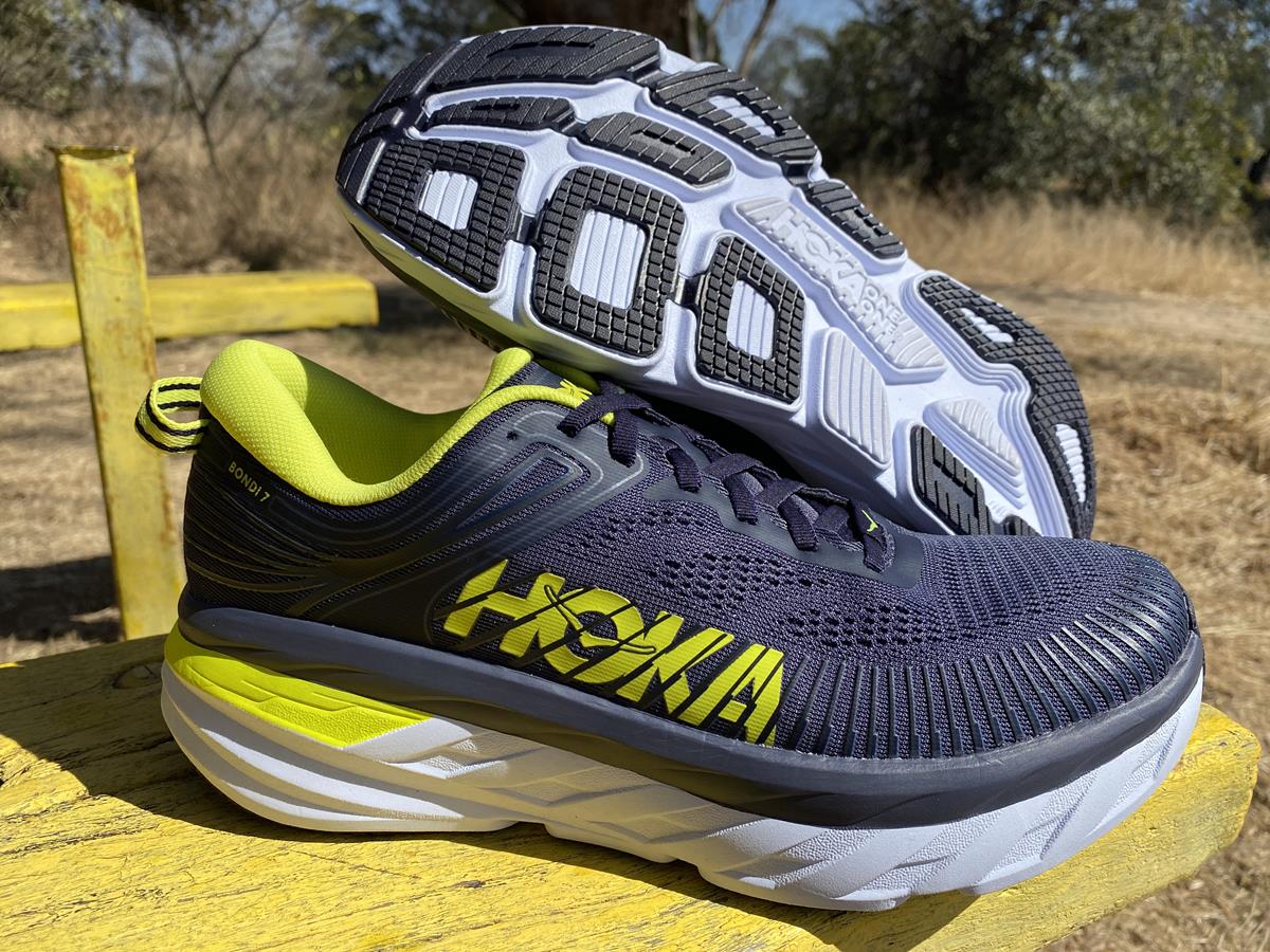 Hoka One One Bondi 7 Sneakers